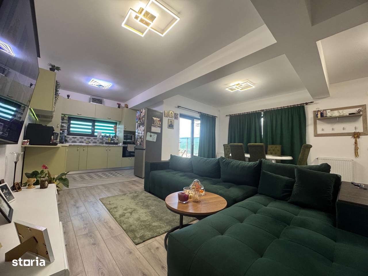 VILA COMPLET MOBILATA STRADA ASFALTATA 5 CAMERE - Imagine principală: 5/12