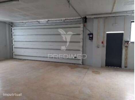 Armazem na Zona Industrial Coca Maravilhas, Portimão - Grande imagem: 4/5