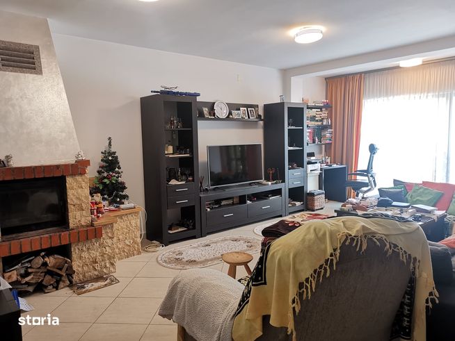 Vila P+E, Bascov/Valea Ursului, teren 1017mp, partial mobilata-4