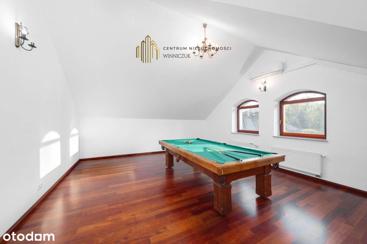 Rezydencja z basenem tuż przy lesie-7