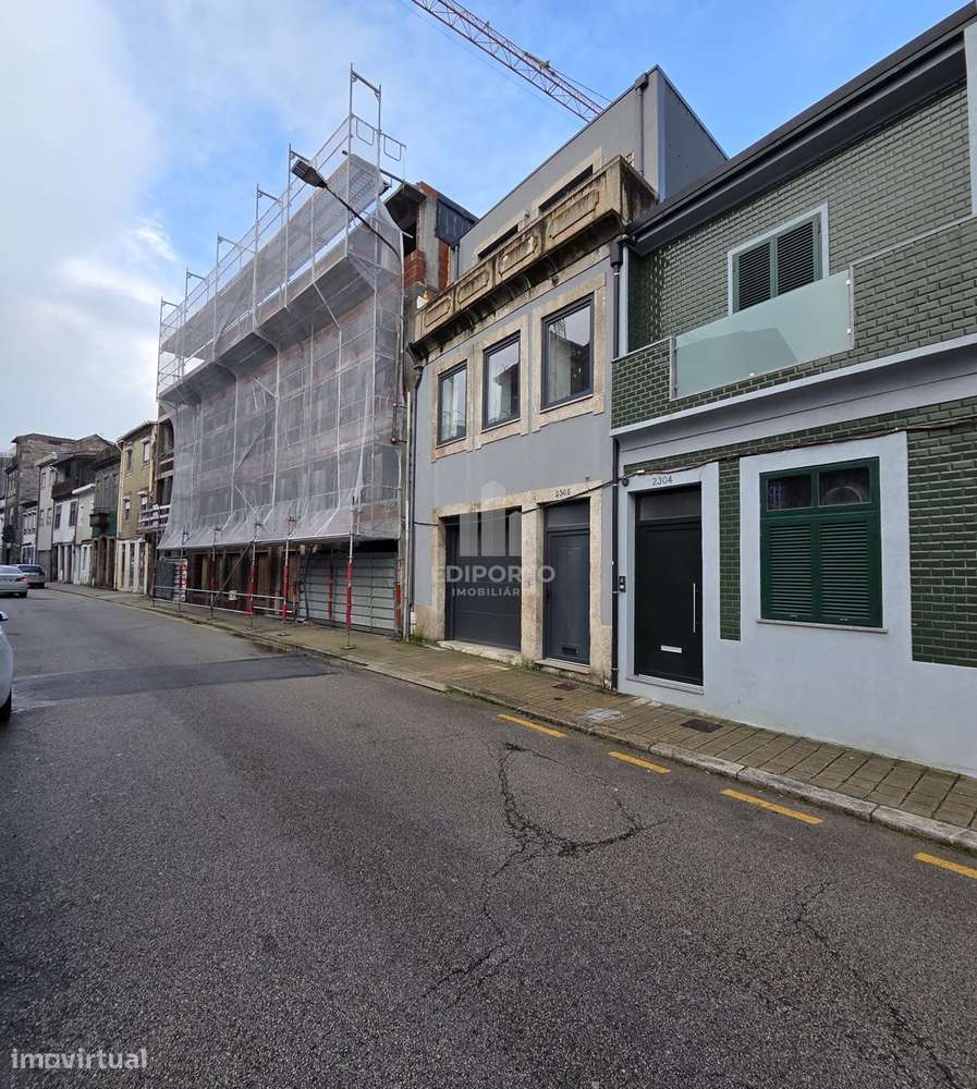 Apartamento T2 novo com terraço e 1 lugar de garagem - Grande imagem: 2/27