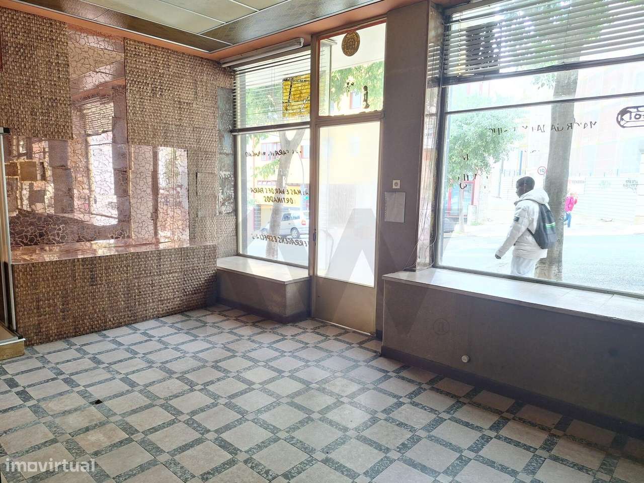 Loja para arrendamento Lisboa na zona da Estefânia - Grande imagem: 5/16