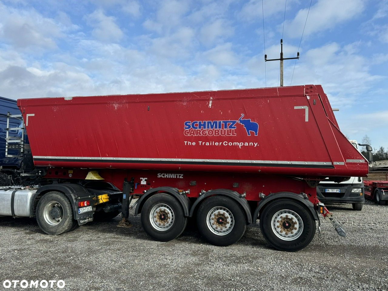 Schmitz Cargobull 33m Waga: 5700kg Ład.: 30300kg Góra: alu Dół: stal OKAZJA - 13