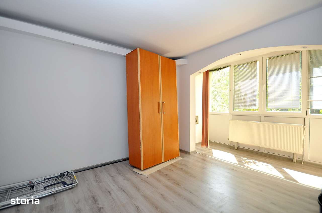 Drumul Taberei apartament 3 camere cu centrala proprie, fara credit - Imagine principală: 4/11