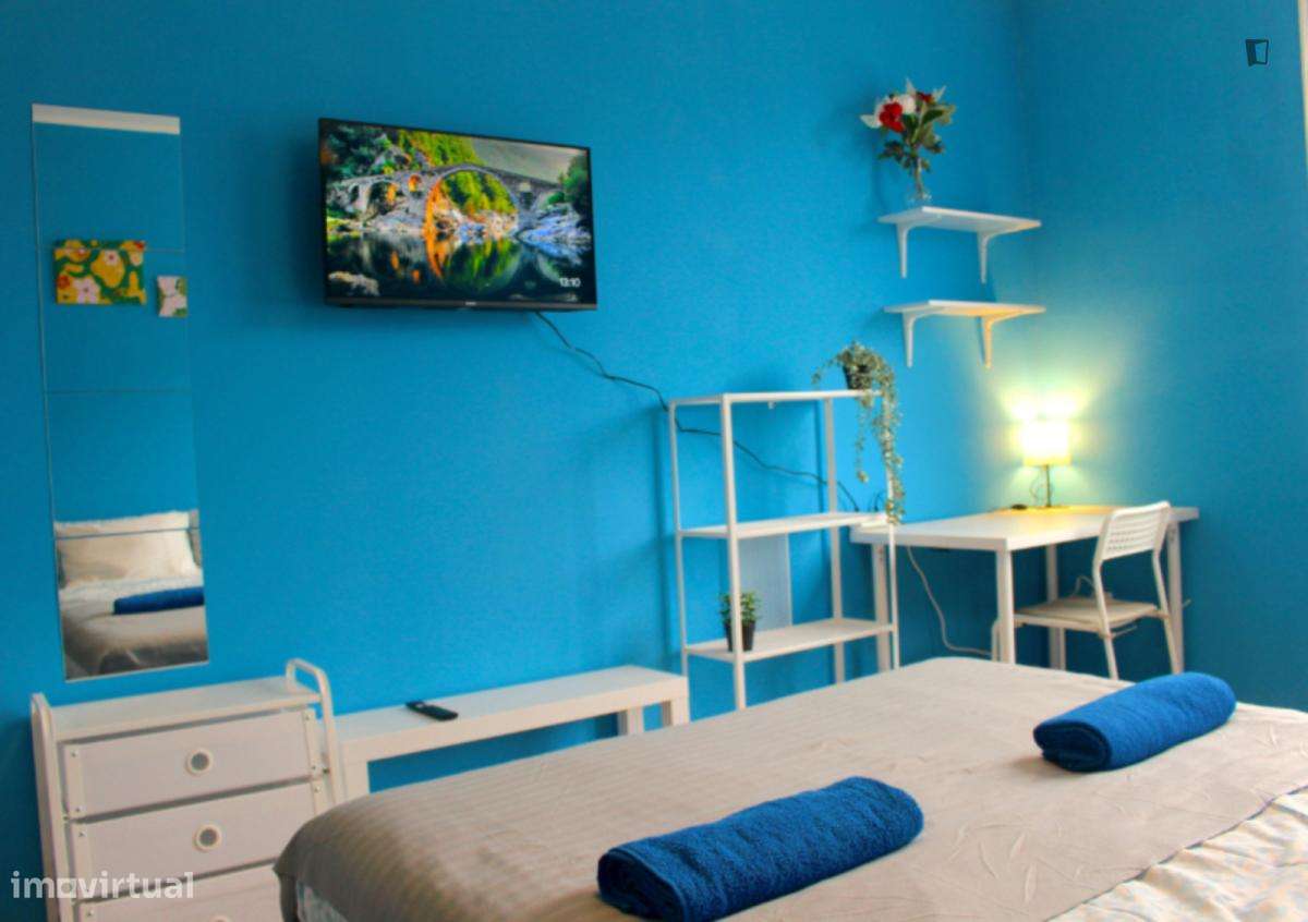 Quarto - localizado em Paranhos Porto - Grande imagem: 3/5