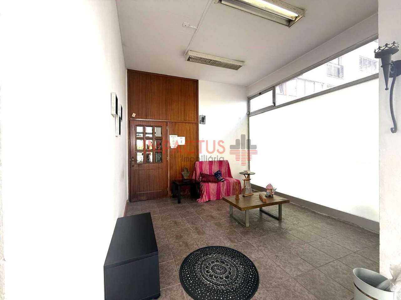 Loja 2 frentes em Ramalde - Grande imagem: 3/10