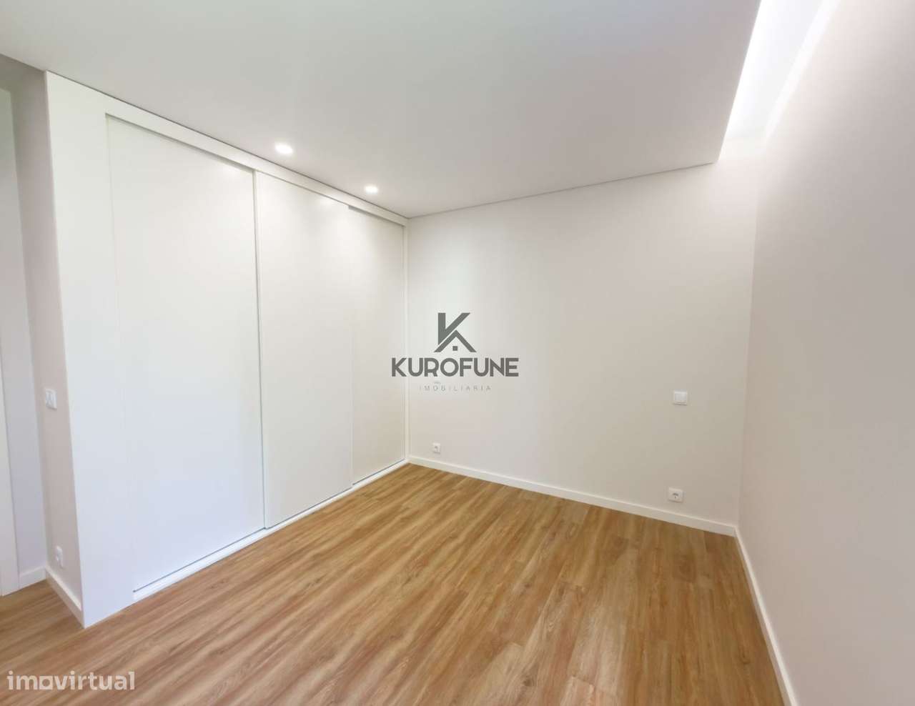 T3 NOVO - Totalmente Equipado em Avintes-11