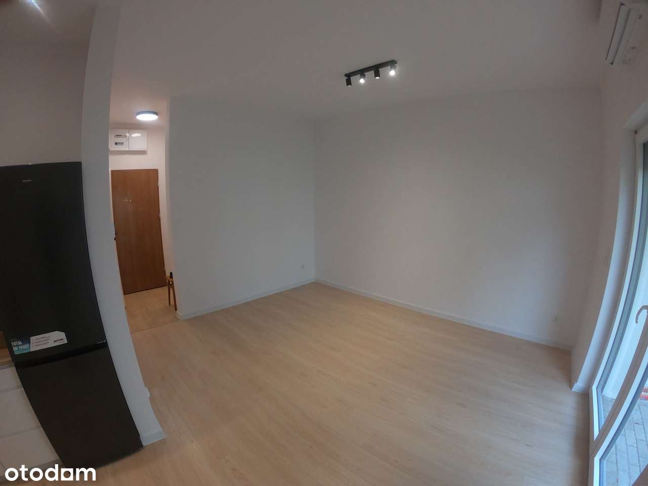 Nowoczesna kawalerka, CENTRUM, WI-FI, miejsce parkingowe - Pełny obrazek: 4/9