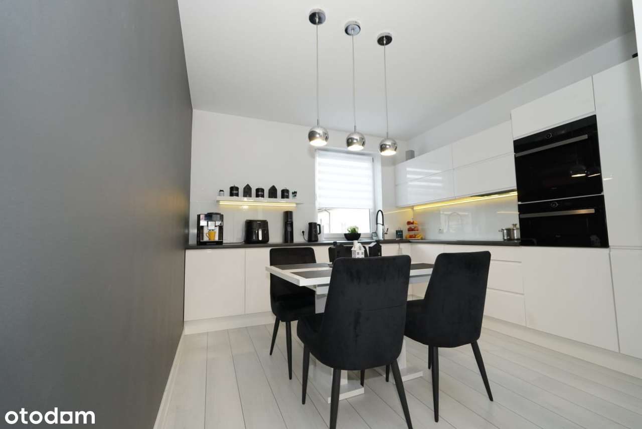 Ekskluzywny apartament dwupoziomowy z pełnym wyposażeniem,2 balkony - View 2