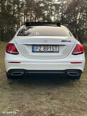 Mercedes-Benz Klasa E 220 d 4-Matic Business Edition 9G-TRONIC - 7