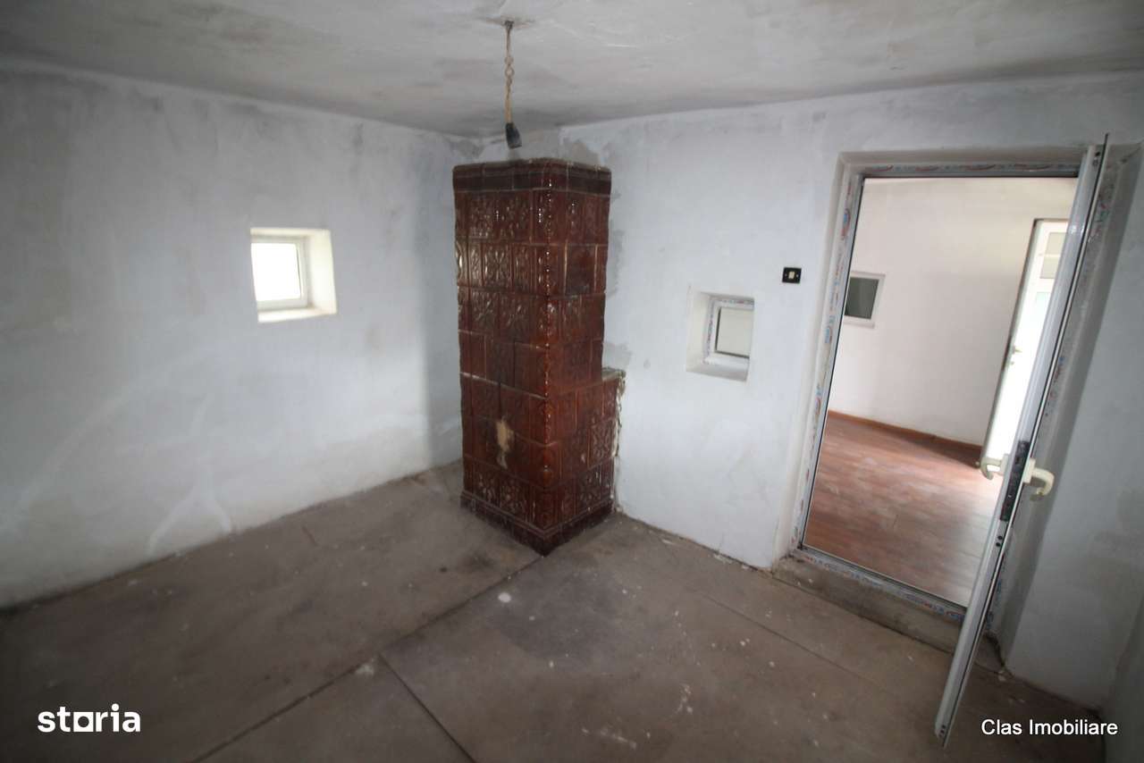 Casa cu teren la Coteana !!-5