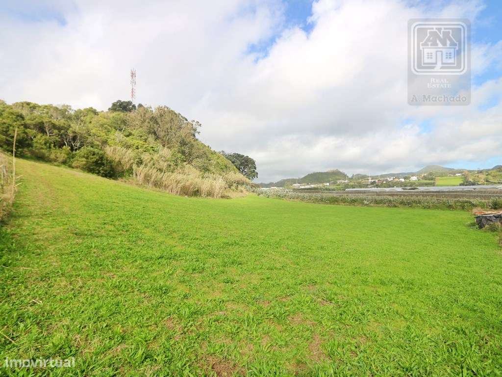 VENDA de AMPLO TERRENO junto à Praia das Milícias, com VISTA sobre ...-20