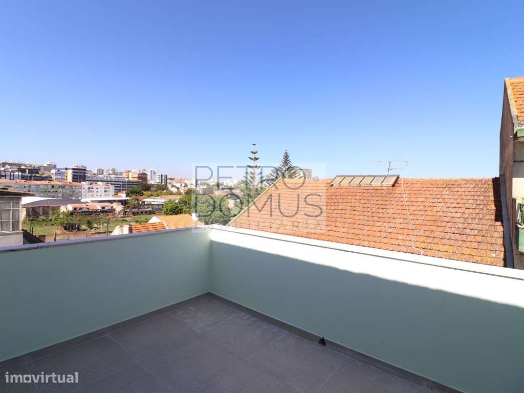 T2+1 EM PRÉDIO TOTALMENTE REMODELADO - ALMADA - VISTA CRISTO REI-20