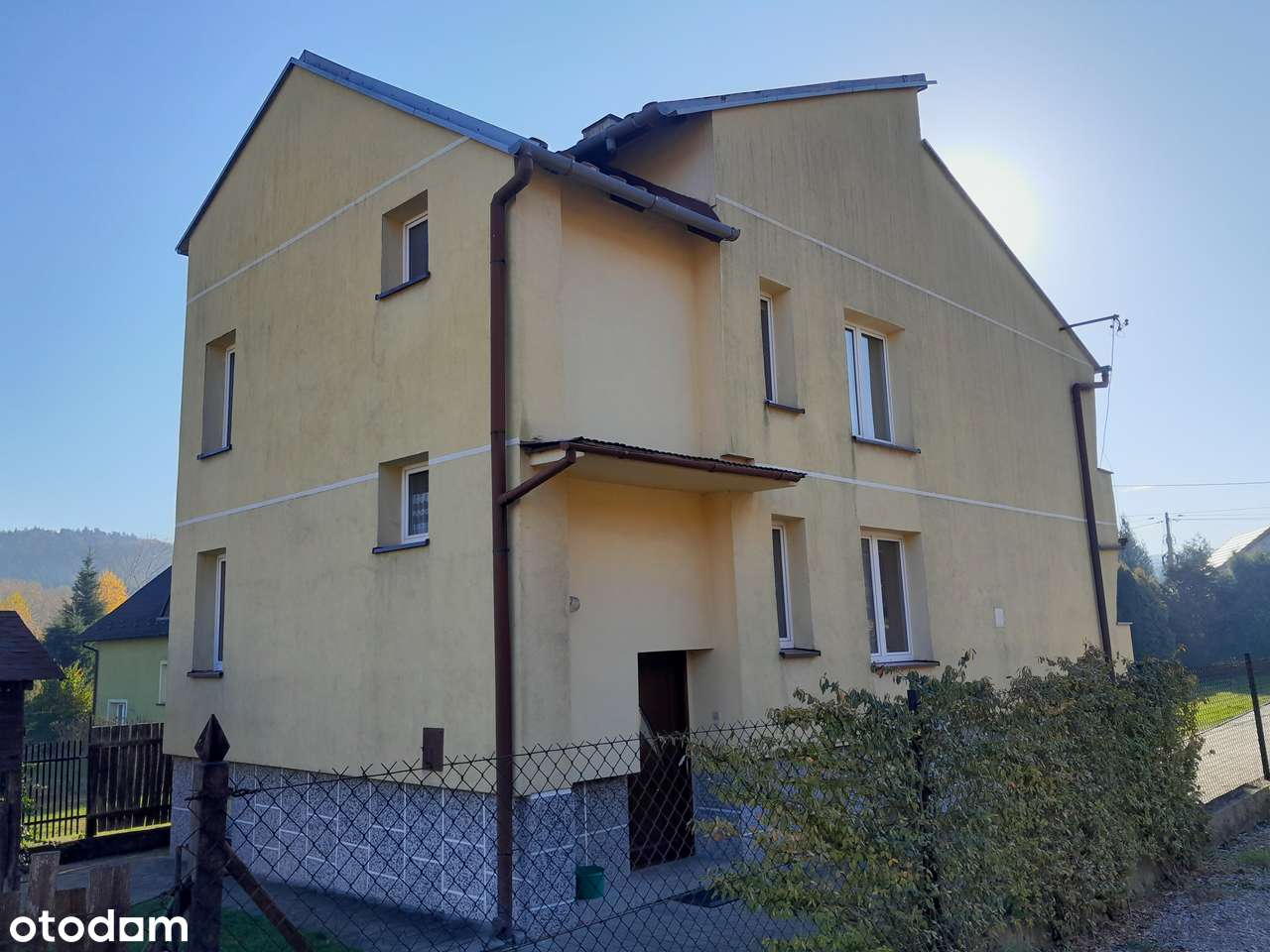 Dom wolnostojący  200m2 - 2 mieszkania Tyniec - Pełny obrazek: 2/19