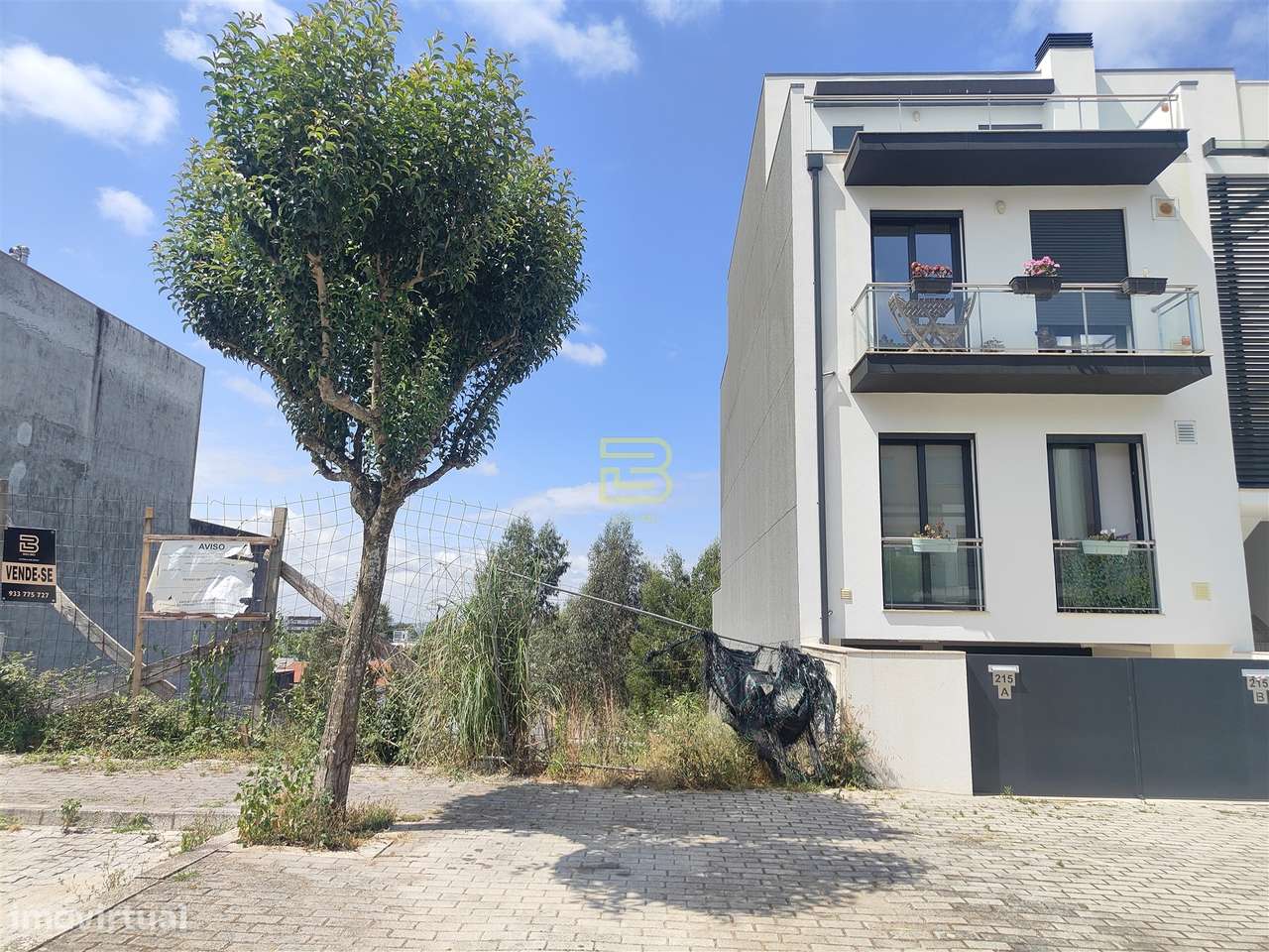 LOTE de TERRENO com 209,86 m2 em Ermesinde, PROJETO APROVADO para CONS - Grande imagem: 3/9