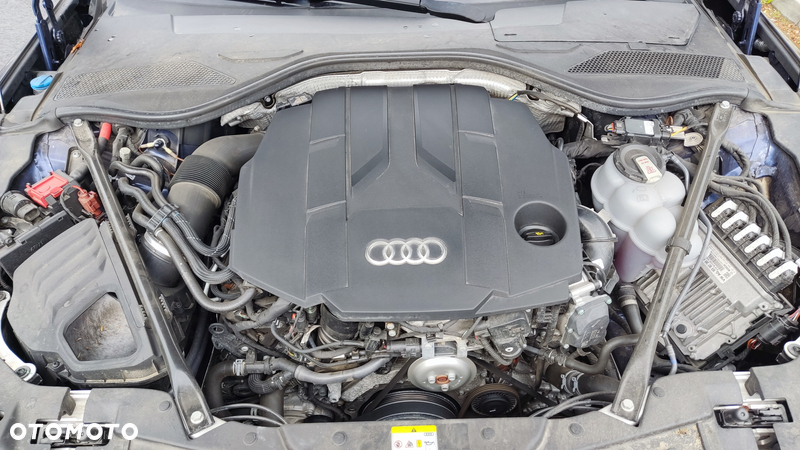 Audi A8 - 21