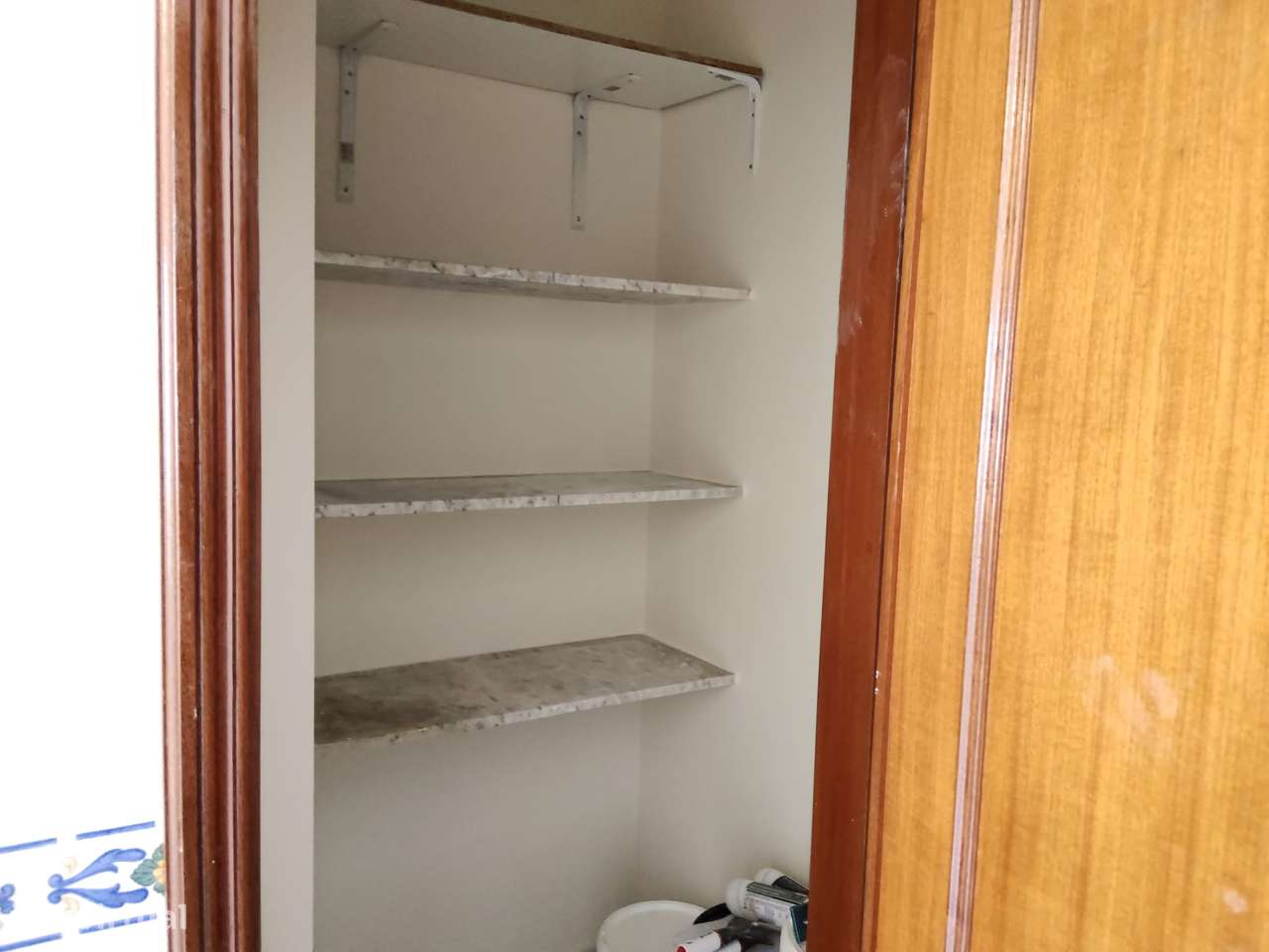 Apartamento T2 com 100m2 em algueirão-2