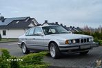 BMW Seria 5 525i - 24