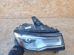 JEEP GRAND CHEROKEE WK2 LAMPA PRAWY PRZÓD 68111000AG KOMPLETNA BDB - 6