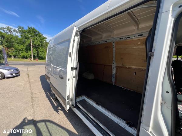 Renault MASTER DCI 165 - 12