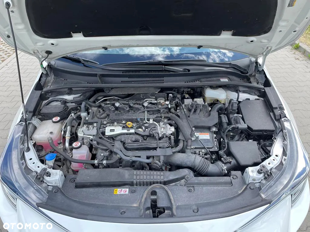 Toyota Corolla 2.0 Hybrid GR Sport - 17
