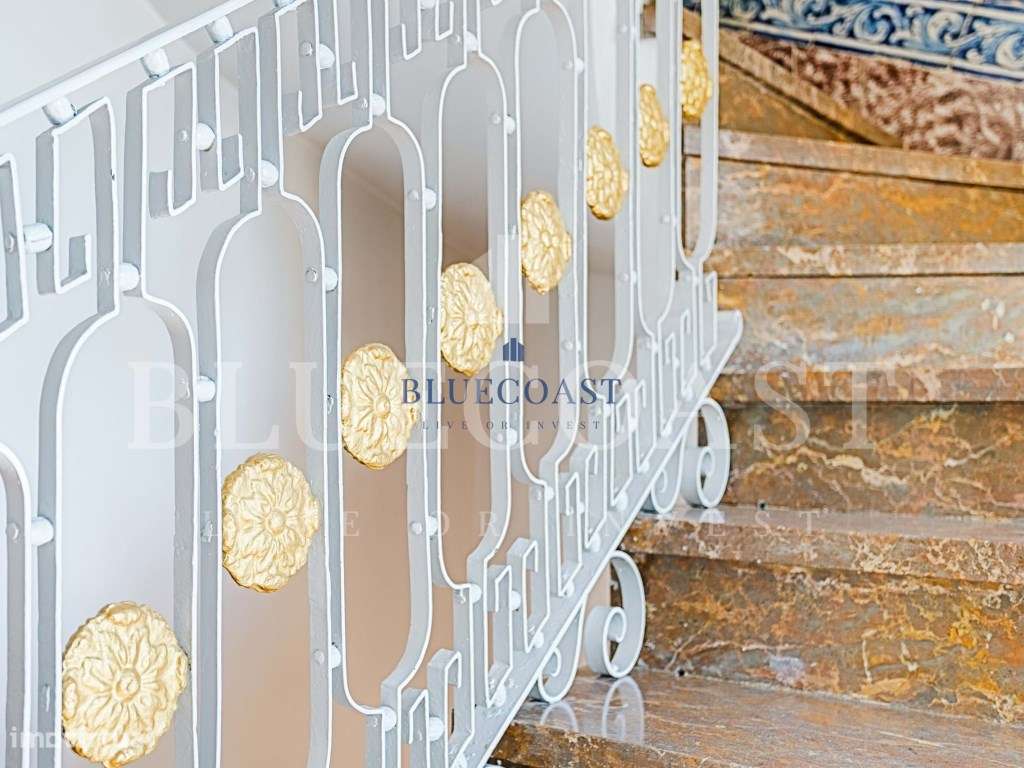 Fantástico Palacete com vista única na Costa da Caparica-34