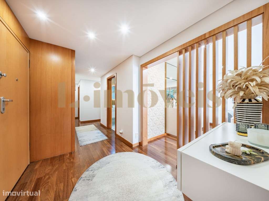 APARTAMENTO T3, MOBILADO E EQUIPADO, NO FÓRUM, VIZELA.-12