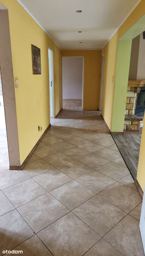 Dom z potencjałem w Drużbicach w spokojnej okolicy. - Pełny obrazek: 5/9