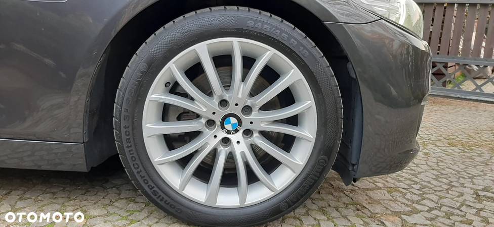 BMW Seria 5 520d Luxury Line - 6