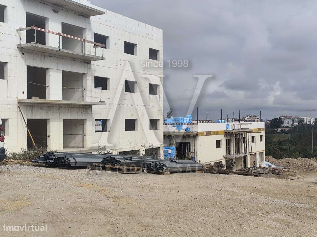 T1- Condomínio Fechado, piscina aquecida, parque infantil em Leiria-21