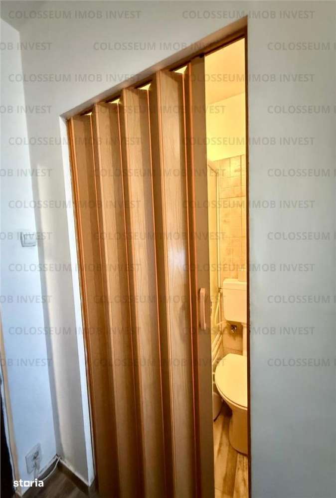 Camera de camin cu baie-zona Astra - Imagine principală: 4/5