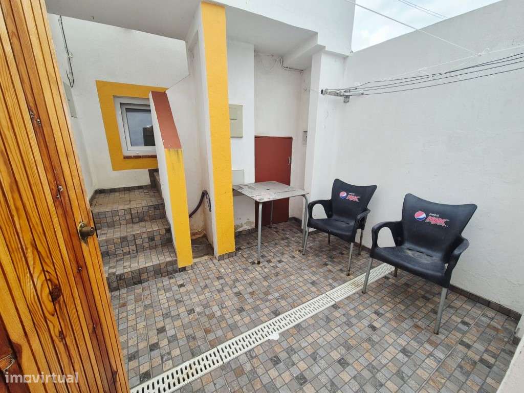 Moradia T2+T2 - Grande imagem: 4/31