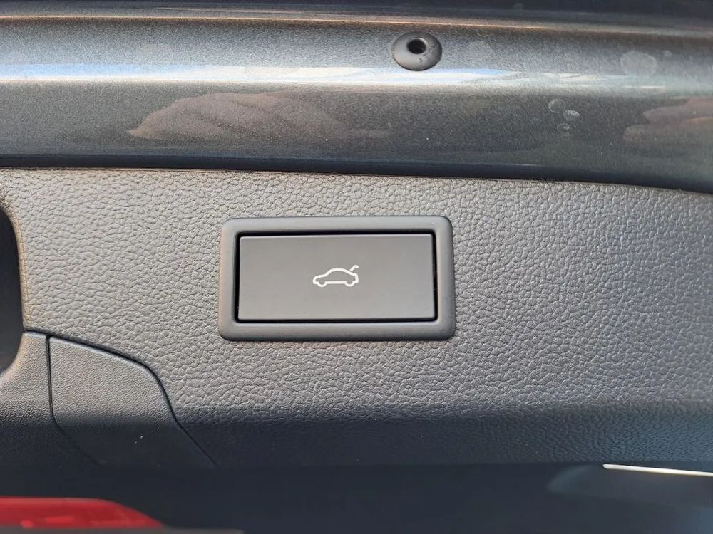 SKODA SUPERB IV 1.5 TSI 204KM DSG PLUG-IN EDITION 130, fabryczny hak