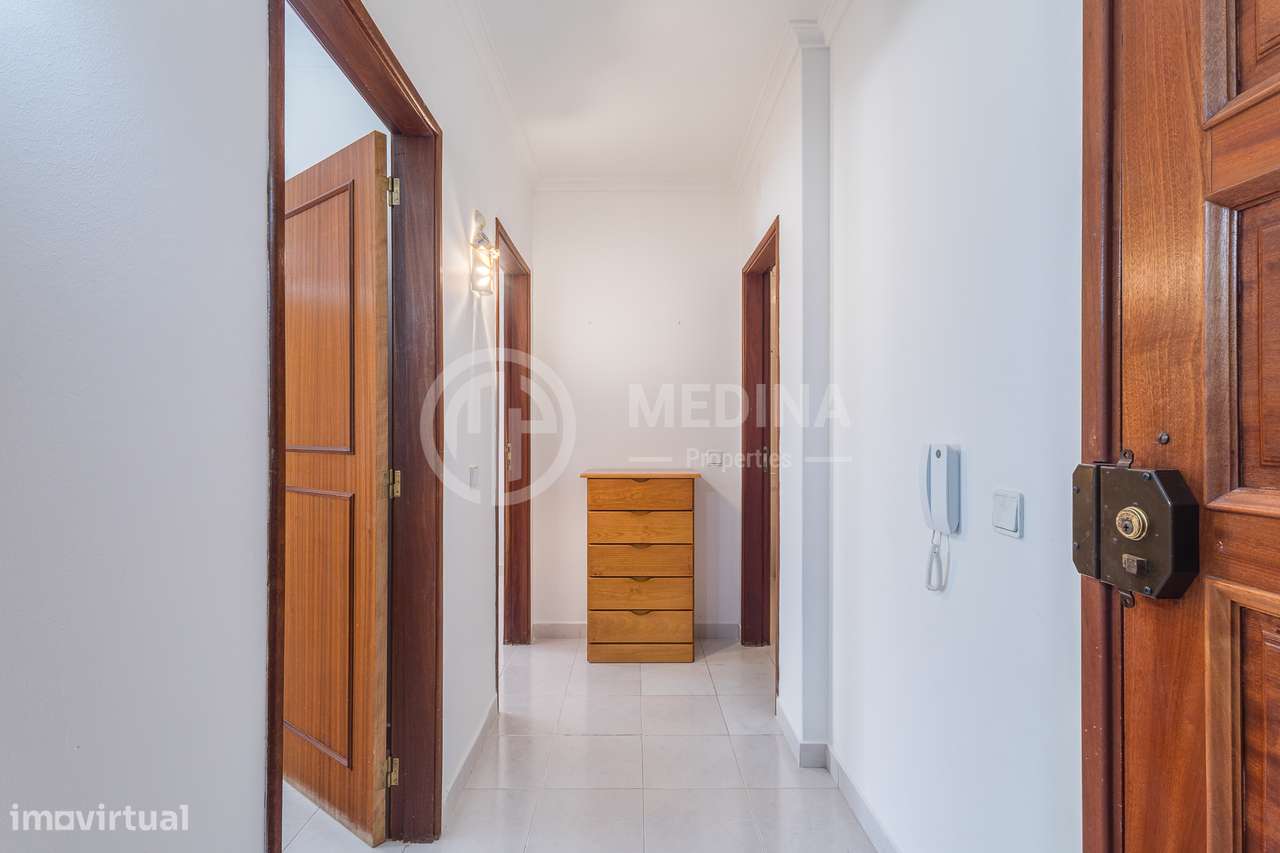 Apartamento T1 com garagem em Armação de Pêra-8