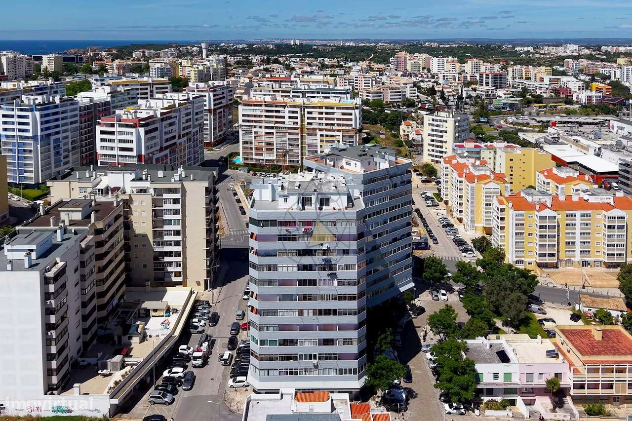 Apartamento Renovado T1 no Centro de Portimão-36