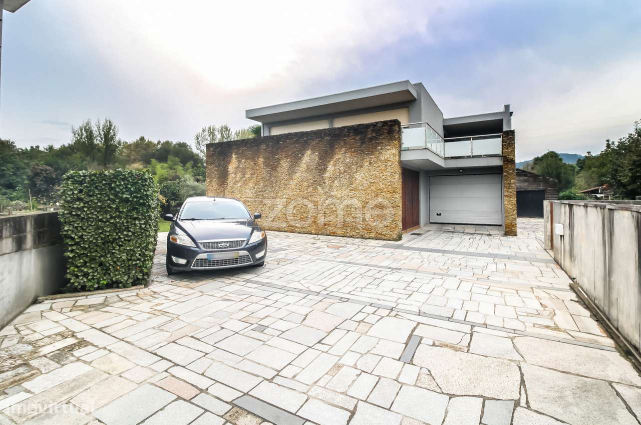 Moradia T3, Oliveira São Mateus, Vila Nova de Famalicão - Grande imagem: 2/54