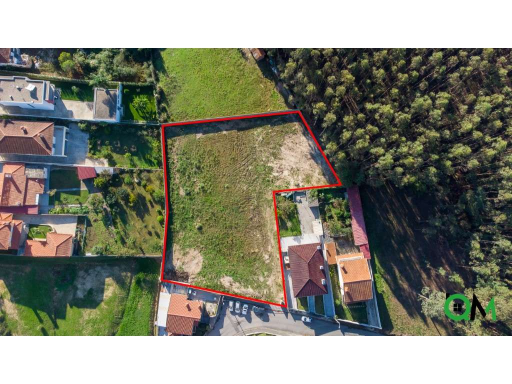 Terreno de 3200m² com projeto aprovado para moradia e anexos em São...-9