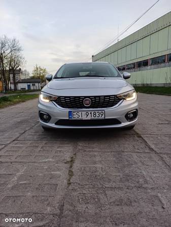 Fiat Tipo 1.6 MultiJet 16v Lounge - 3