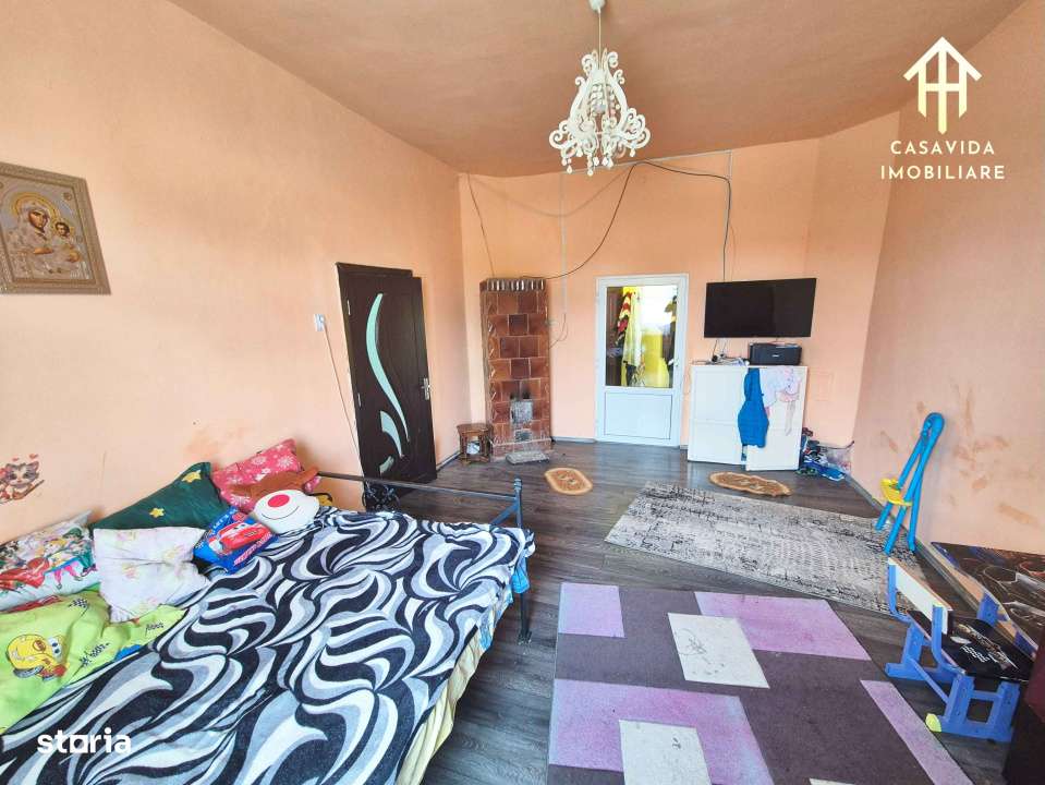 Casa de vanzare in Ciresu-3