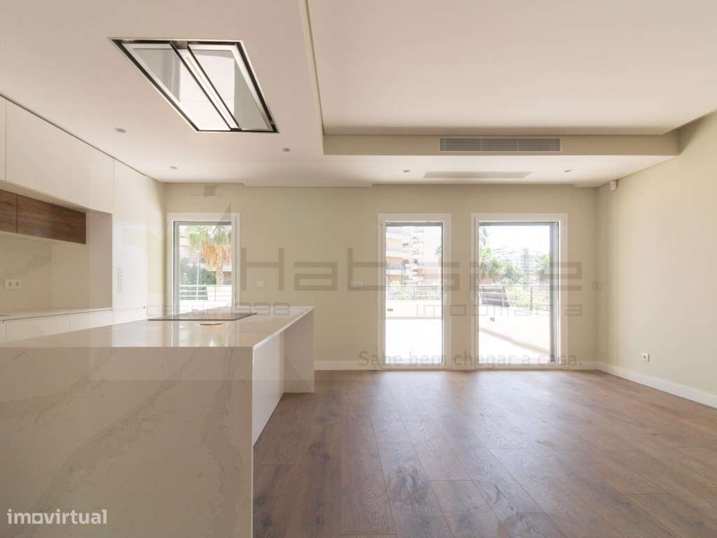 T3 + 1 com terraço, nas Colinas do Cruzeiro! - Grande imagem: 5/33