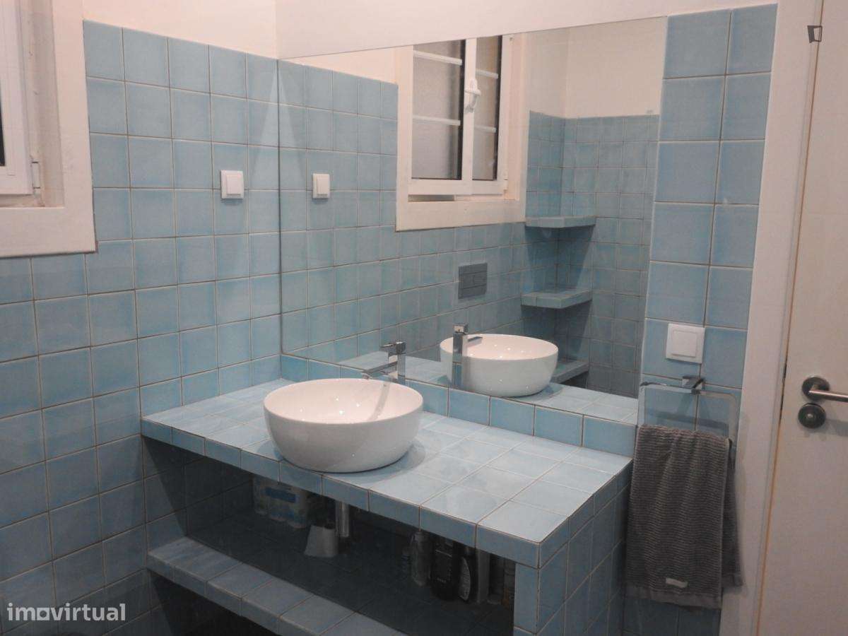 Quarto - localizado em Saldanha Lisbon - Grande imagem: 5/32