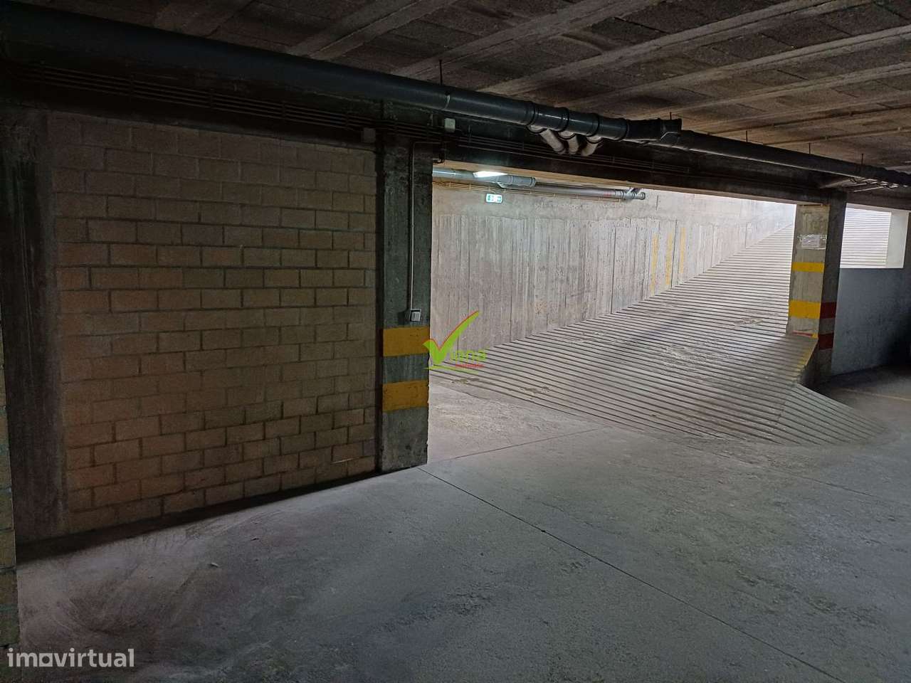 Lugar aparcamento centro Póvoa de Varzim - Grande imagem: 2/2