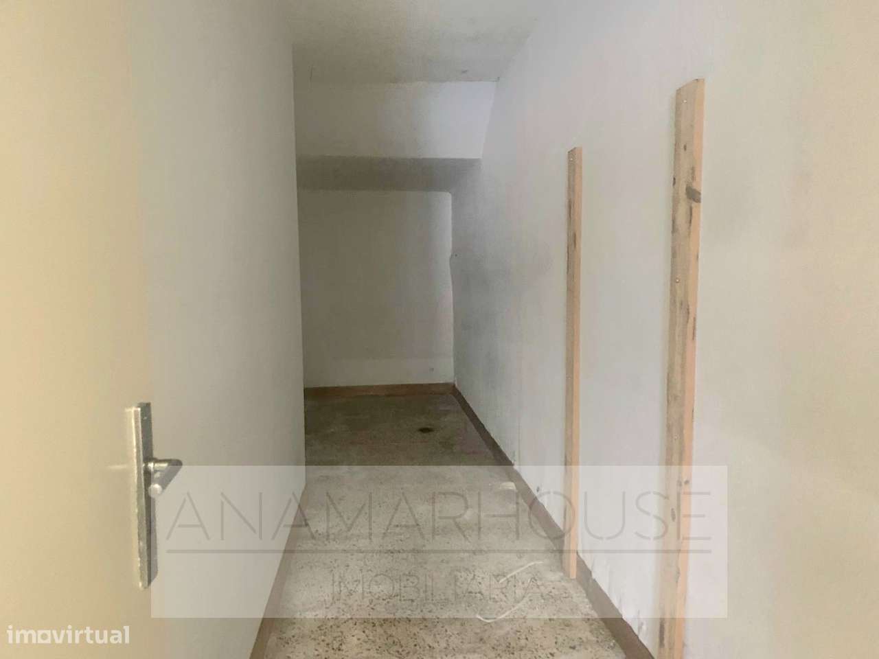 Loja na Idanha, Belas, Sintra - Grande imagem: 4/8