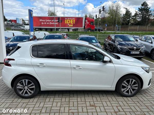 Peugeot 308 1.2 PureTech GPF Allure S&S - 8