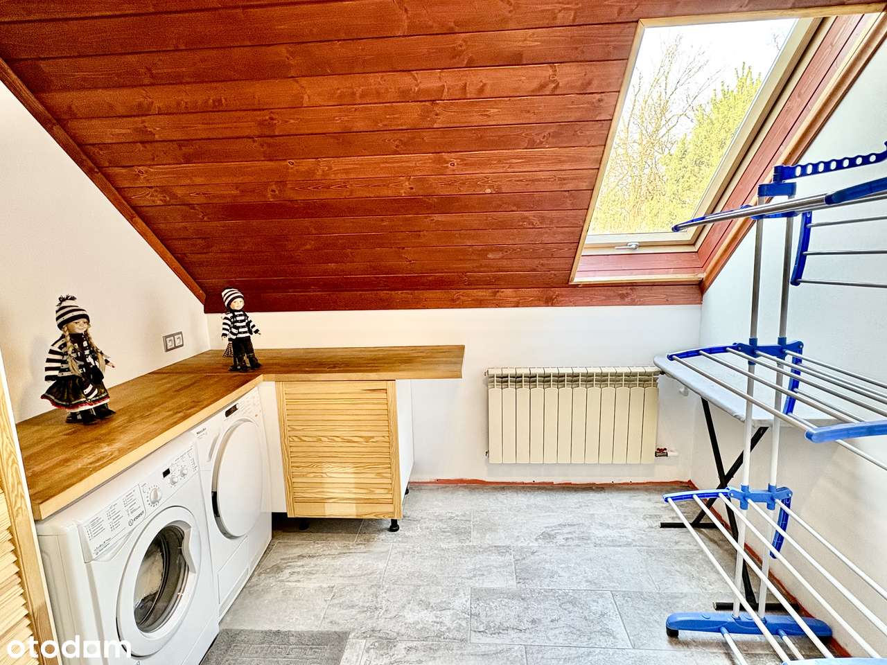 Gotowy do zamieszkania dom w Gliwicach-8