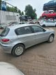 Alfa Romeo 147 na części - 11