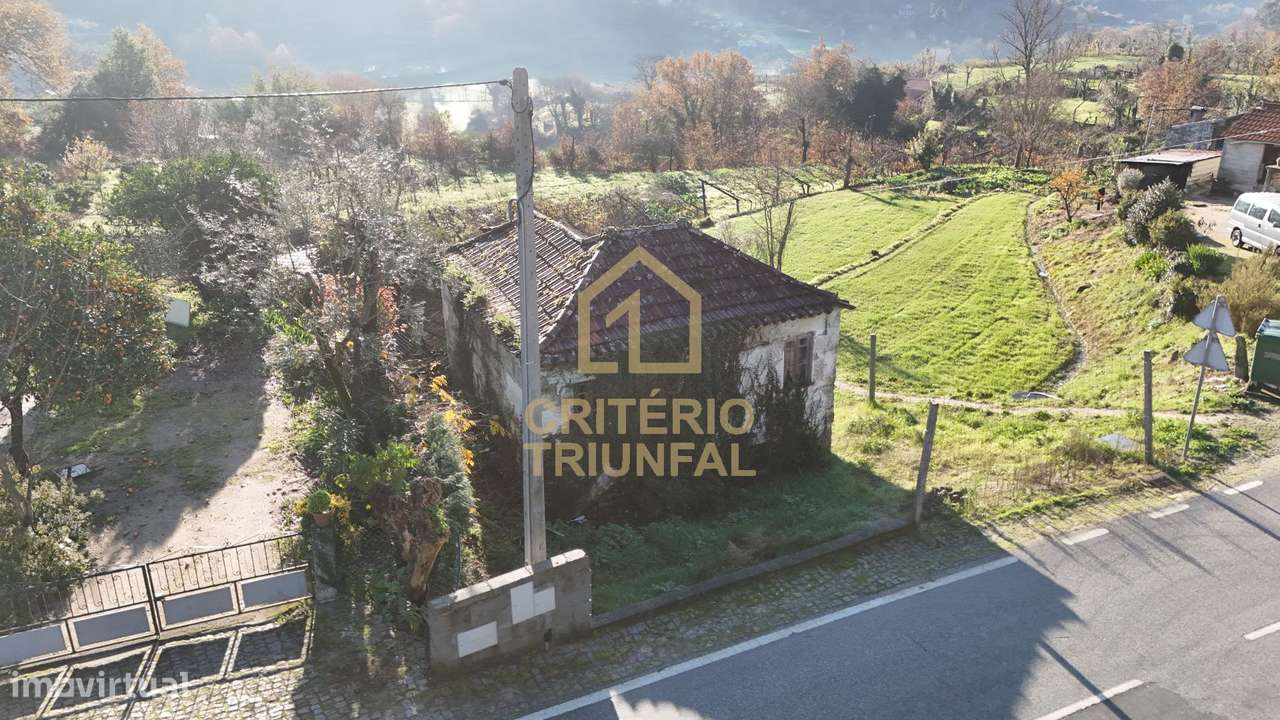 Moradia para Restaurar em Mancelos - Grande imagem: 5/19