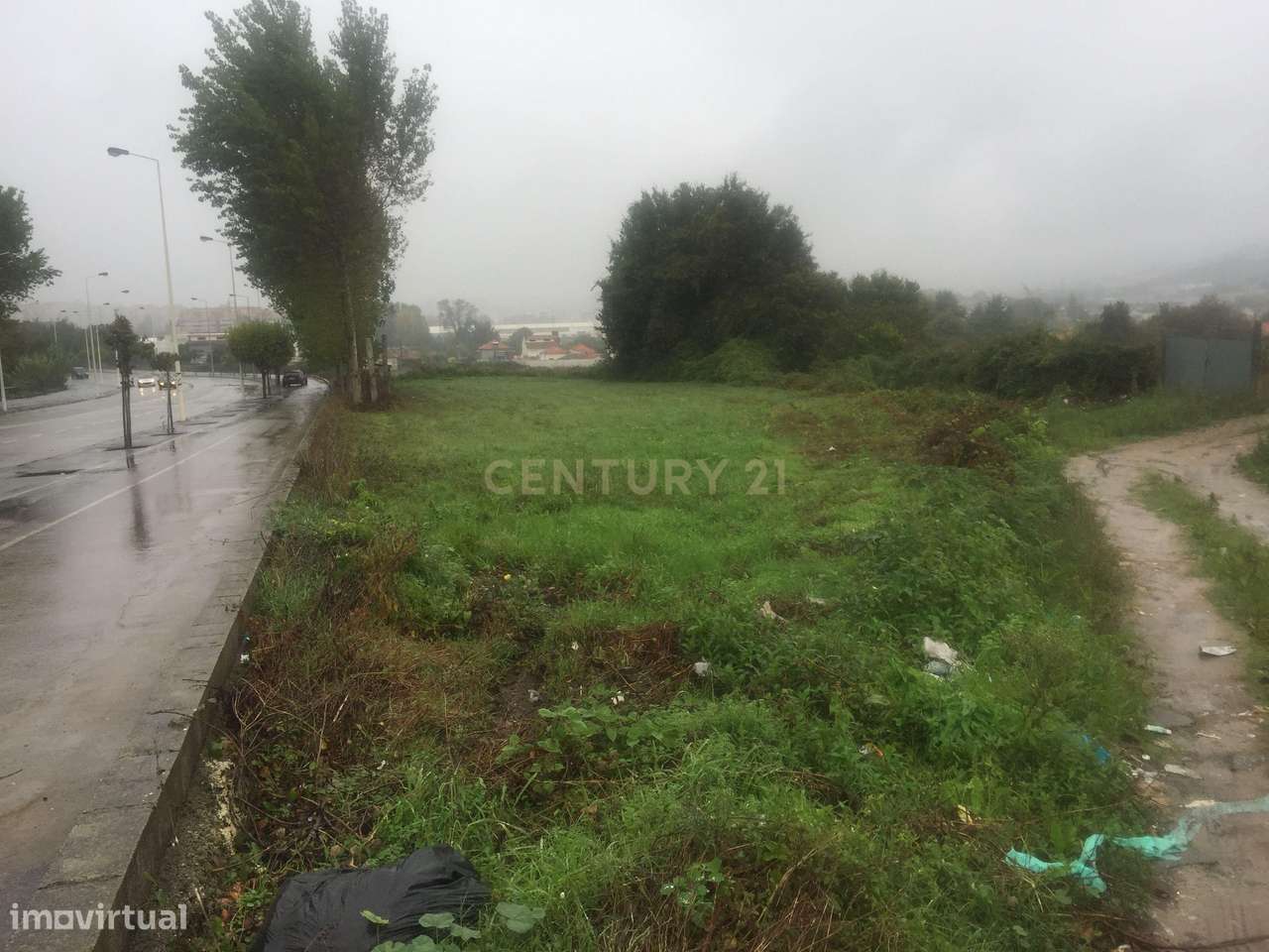 Terreno rústico com 1600 m2,  perto Av. Conduta - Fanzeres, Gondomar. - Grande imagem: 4/7