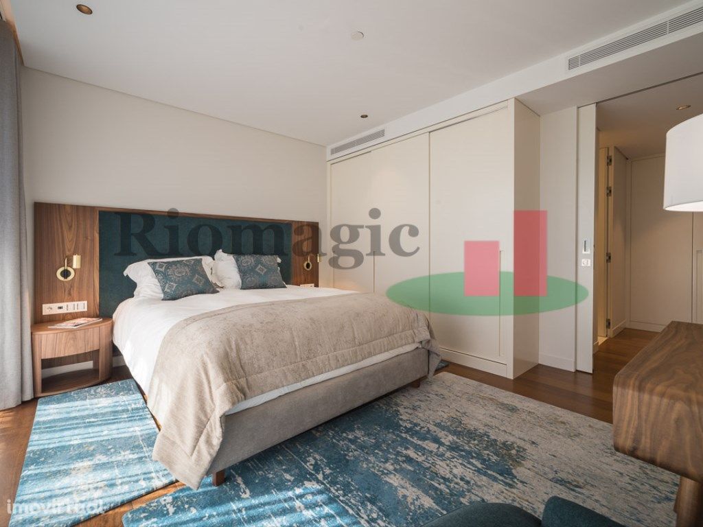 Apartamento T3 com vista Rio no Parque Nações em Lisboa