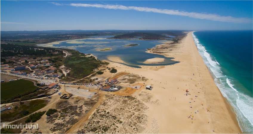 Terreno Exclusivo junto à Lagoa de Santo André – Oportunidade Única na-8